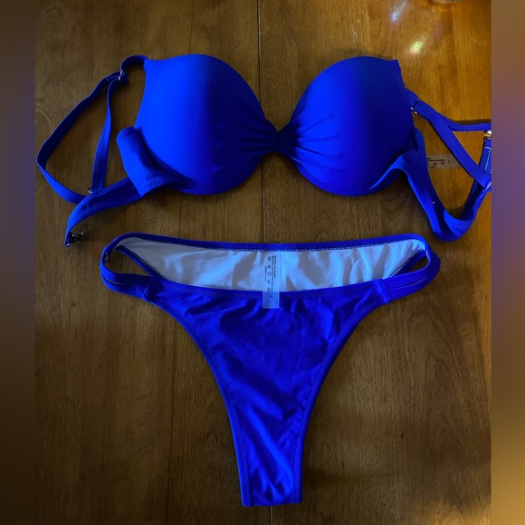 🛍️ 4/$25 bikini - Picture 1 of 5